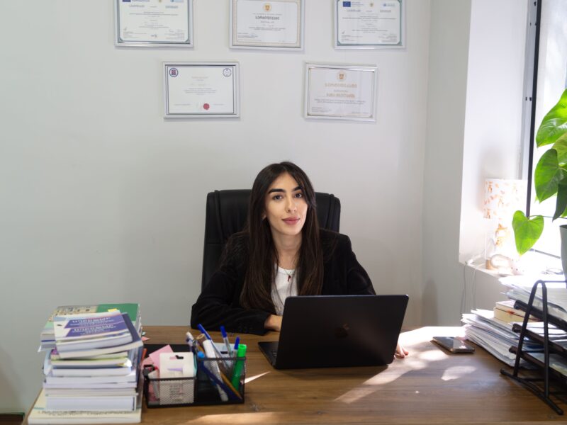 ნანა მგელაძე